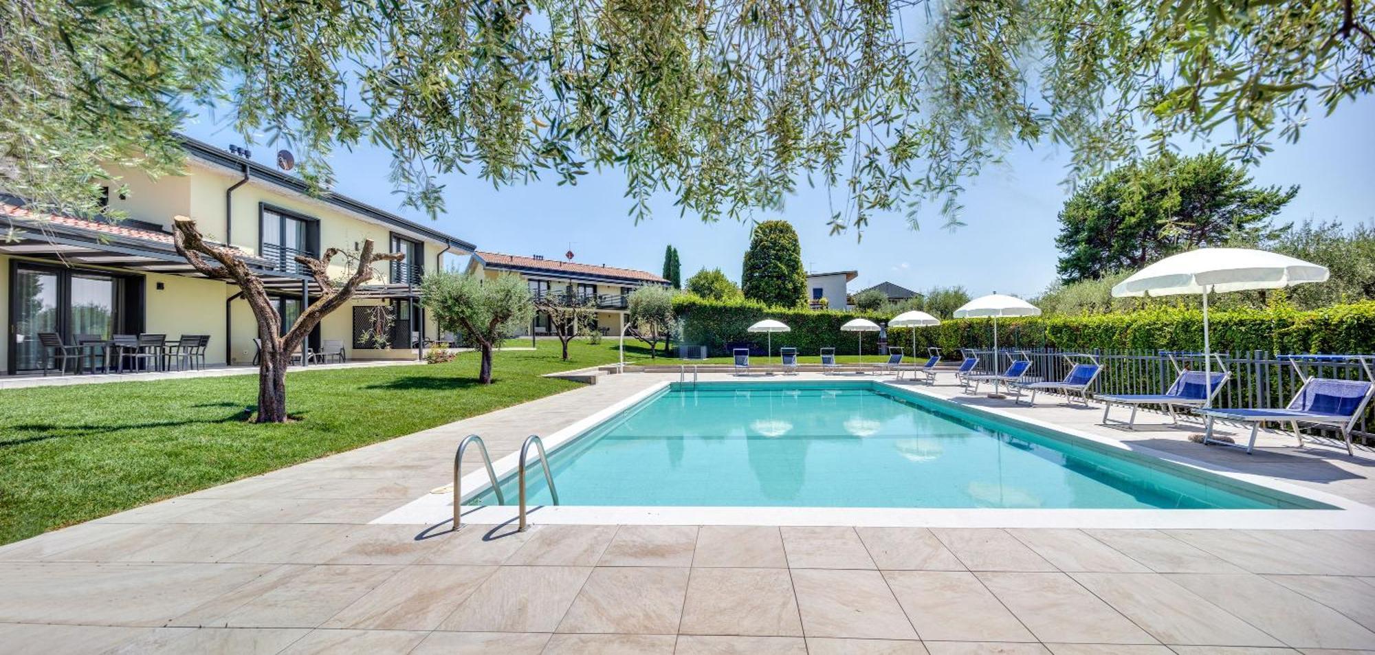 Oleandro Holiday Apartments Bardolino Exterior photo