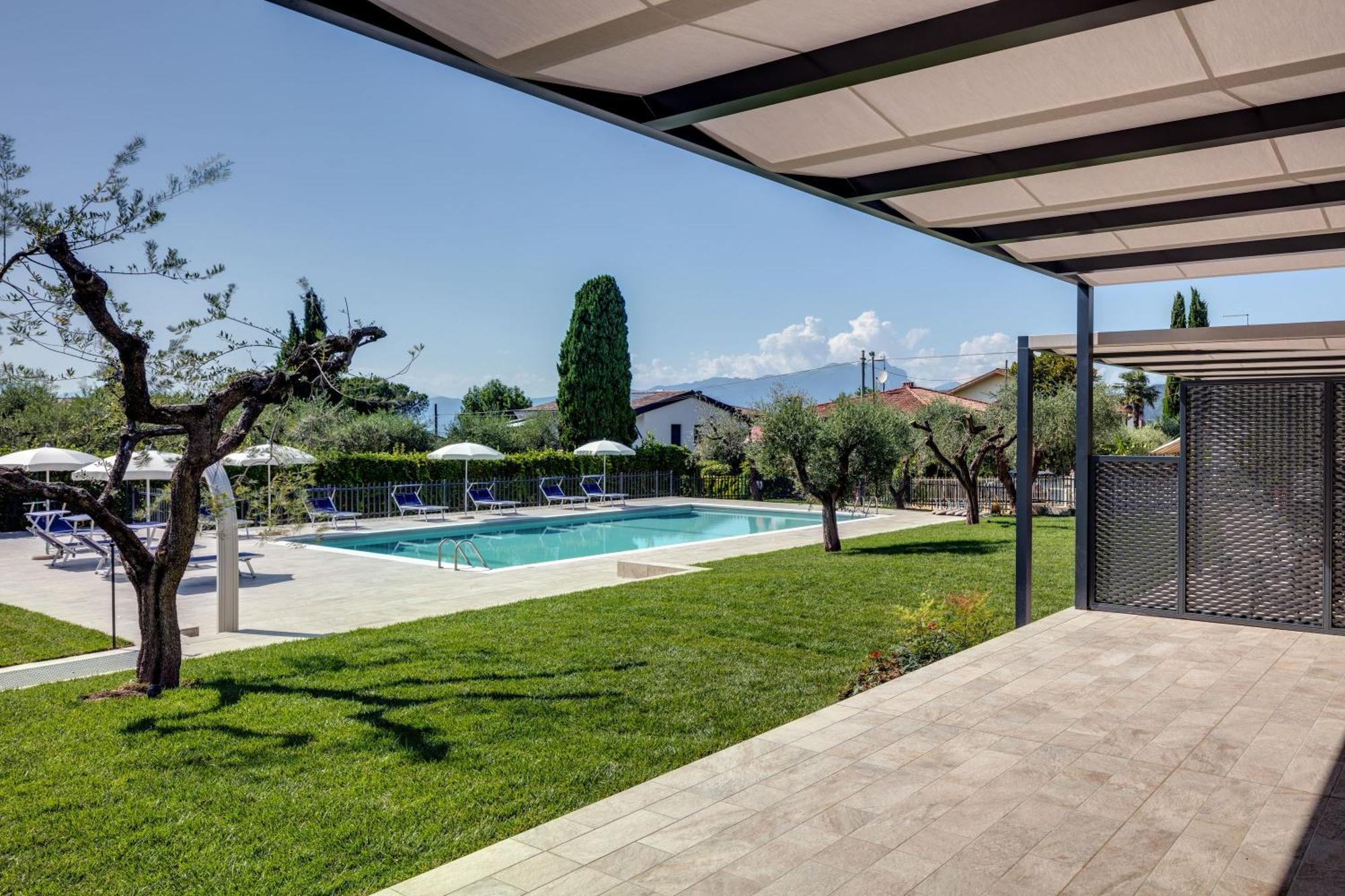 Oleandro Holiday Apartments Bardolino Exterior photo